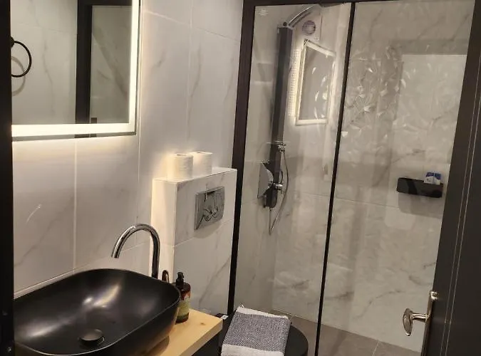 Kastello Daire Meyísti