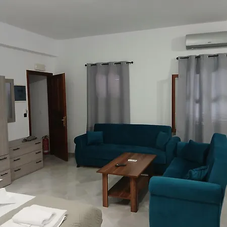Kastello * Μεγίστη