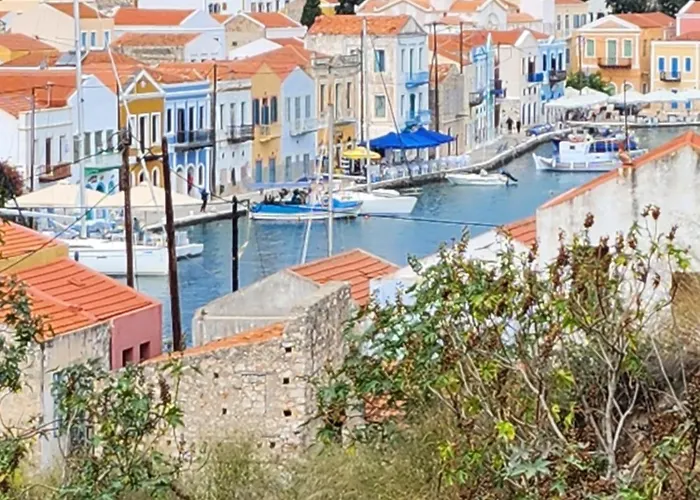 Kastello * Meyísti